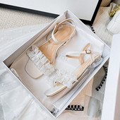 Μοντέρνα γυναικεία σανδάλια με τούλι και πέρλες