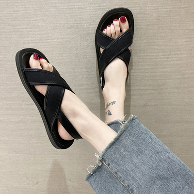 Γυναικεία casual πέδιλα με χιαστί λουράκι