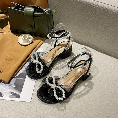 Γυναικεία σανδάλια με κορδέλα από πέρλες