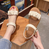 Γυναικεία πέδιλα casual από οικολογικό δέρμα με μεταλλική αγκράφα