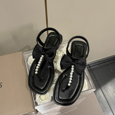 Γυναικεία σανδάλια με κορδέλα και πέρλες