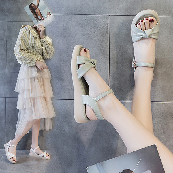 Ženske sandale sa ravnim đonom - tri boje