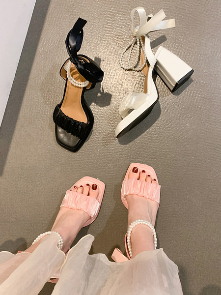 Модерни дамски сандали с перли и висок 10см ток