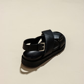 Нов модел дамски кожени сандали с катарама -черен цвят