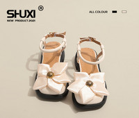 Novi model ženskih sandala sa 3D elementom