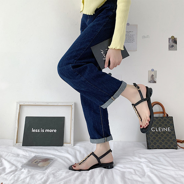 Novi model ženskih sandala od eko kože - tri boje