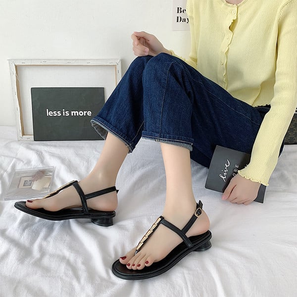 Novi model ženskih sandala od eko kože - tri boje