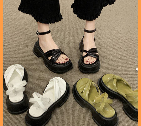 Ženske ležerne papuče ili sandale s grubim potplatom