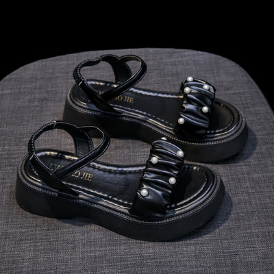 Γυναικεία πέδιλα από οικολογικό δέρμα με διακόσμηση με πέρλες