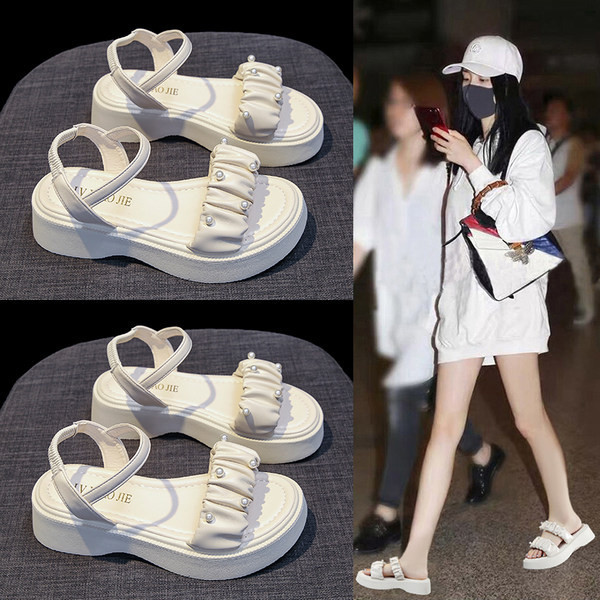 Γυναικεία πέδιλα από οικολογικό δέρμα με διακόσμηση με πέρλες