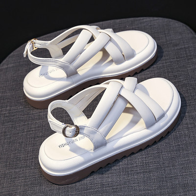 Μοντέρνα σανδάλια με σταυρωτά λουράκια  για γυναίκες