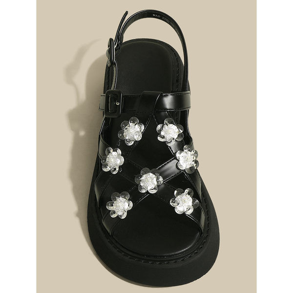 Moderne ženske sandale na cvijet od eko kože sa metalnim kopčanjem