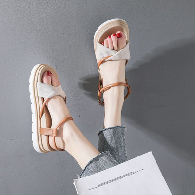 Casual γυναικεία πέδιλα με ψηλή σόλα 5εκ