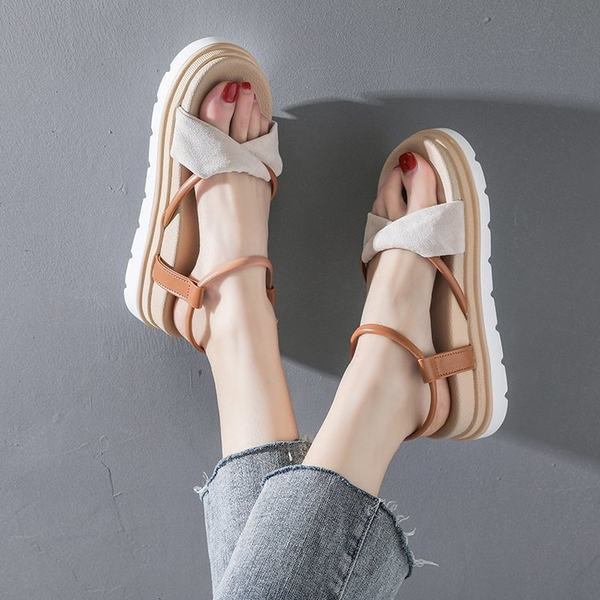 Casual γυναικεία πέδιλα με ψηλή σόλα 5εκ