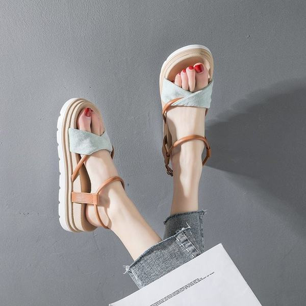 Casual γυναικεία πέδιλα με ψηλή σόλα 5εκ