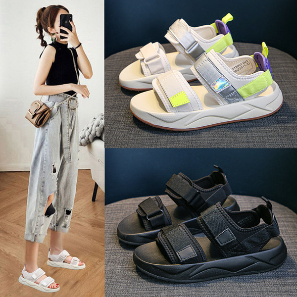 Sportsko-casual sandale s čičak zakrpama