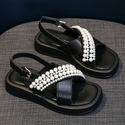 Γυναικεία πέδιλα με πέρλες casual