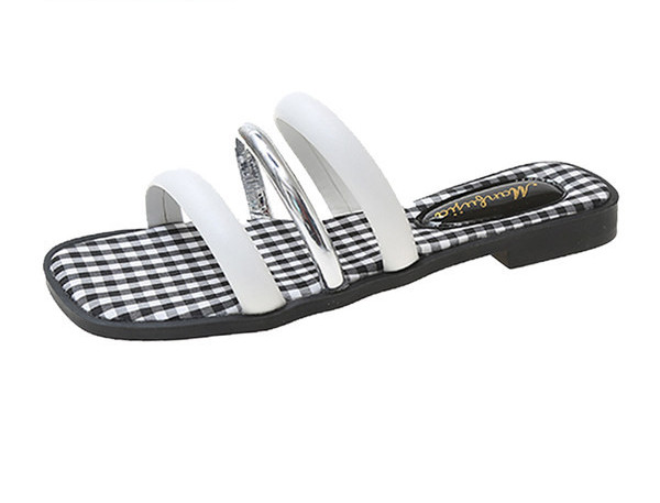 Γυναικείες casual παντόφλες σε δύο χρώματα