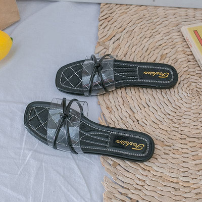 Γυναικείες casual παντόφλες με επίπεδη σόλα