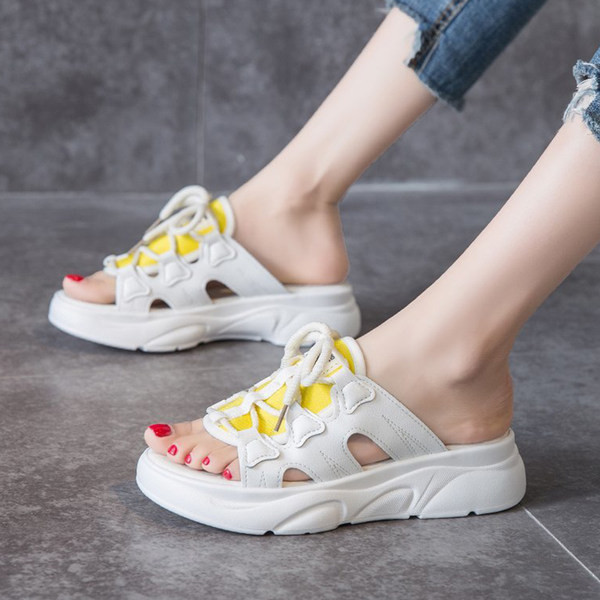 Γυναικείες casual παντόφλες με κορδόνια