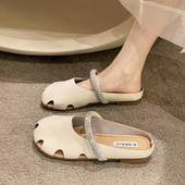 Ženske zatvorene papuče od umjetne kože s ukrasnim kamenčićima