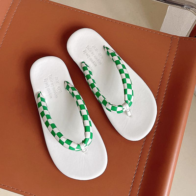 Sieviešu flip-flops, kas piemērotas ikdienai