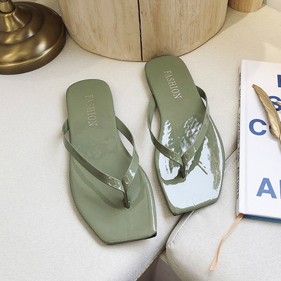 Ženske lakirane japanke