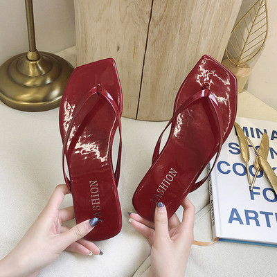 Ženske lakirane japanke