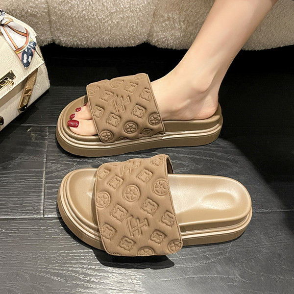 Γυναικείες casual παντόφλες με ψηλή σόλα 4cm