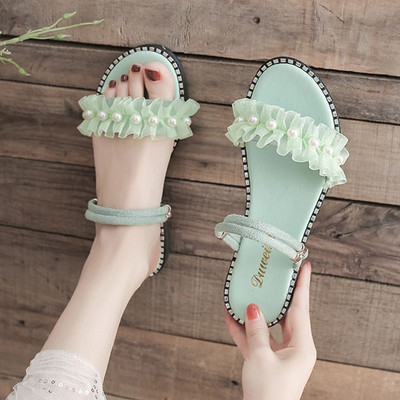 Γυναικείες παντόφλες με τούλι και διακοσμητικές πέρλες