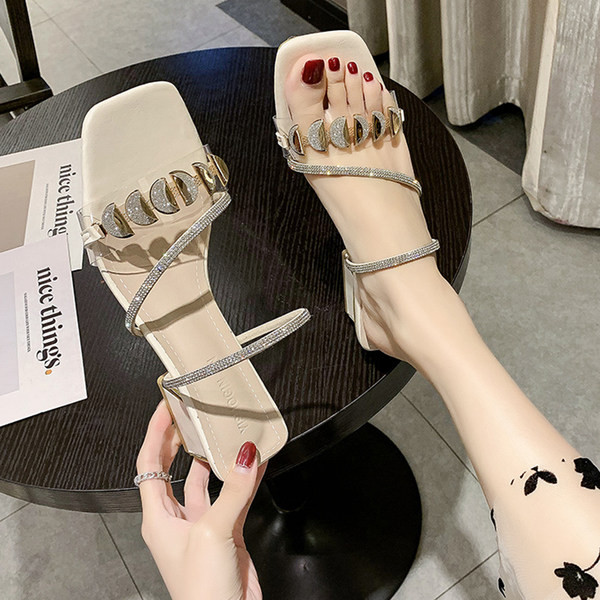 Νέο μοντέλο γυναικείες παντόφλες με πέτρες - τετράγωνο τακούνι 5cm