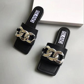 Moderne papuče od eko kože sa metalnim ukrasom