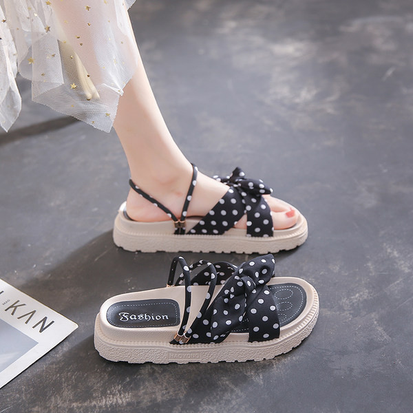 Moderne ženske tekstilne papuče s visokim potplatom