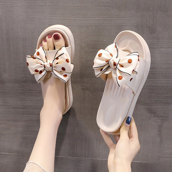 Γυναικείες παντόφλες από οικολογικό δέρμα με κορδέλα νέο μοντέλο