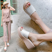 Γυναικείες παντόφλες με ψηλή πλατφόρμα 6,5cm κλασικό μοντέλο