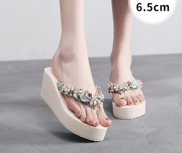 Νέο μοντέλο γυναικείες παντόφλες με πέτρες - μέσα από τα δάχτυλα των ποδιών