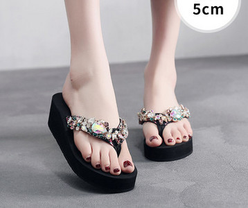 Νέο μοντέλο γυναικείες παντόφλες με πέτρες - μέσα από τα δάχτυλα των ποδιών