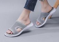 Γυναικείες υφασμάτινες καθημερινές παντόφλες επίπεδη σόλα