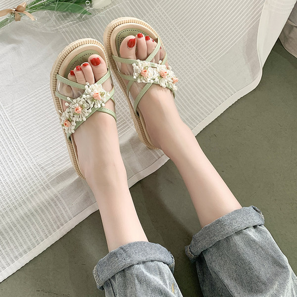 Ležerne papuče s 3D cvjetovima