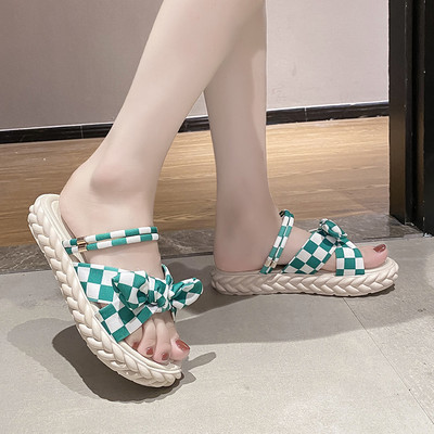 Γυναικείες παντόφλες με κορδέλα και επίπεδη σόλα νέο μοντέλο