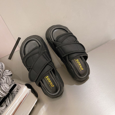 Γυναικείες casual παντόφλες με κούμπωμα  velcro