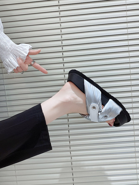 Νέο μοντέλο γυναικείες παντόφλες με σταυρωτά λουράκια - τρία χρώματα