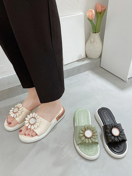 Casual γυναικείες παντόφλες με 3D διακόσμηση