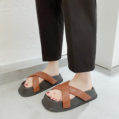 Ženske papuče s platformom na remenčiće