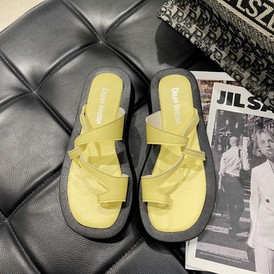 Kožne papuče ravnog potplata u više boja za žene