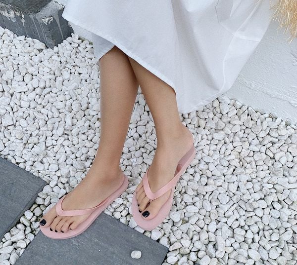 Dámske letné žabky