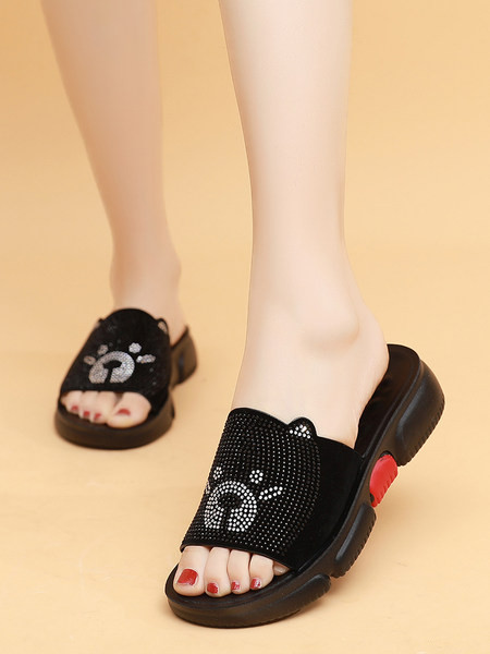 Laisvalaikio moteriškos šlepetės su akmenukais – juodos spalvos