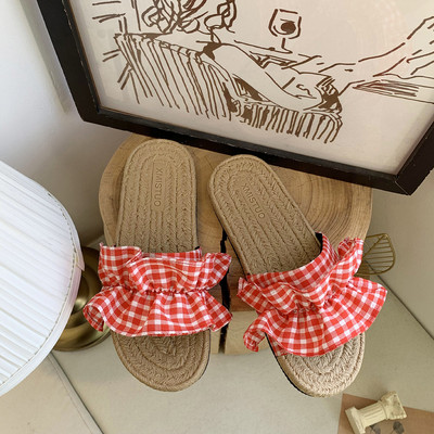 Γυναικείες casual παντόφλες με υφασμάτινες μαζεμένα λουράκια