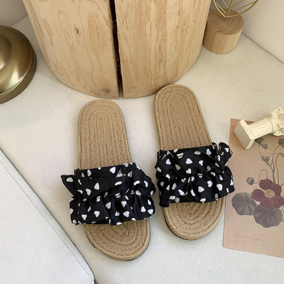 Γυναικείες casual παντόφλες με υφασμάτινες μαζεμένα λουράκια