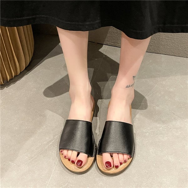 Ženske casual papuče u bijeloj i crnoj boji